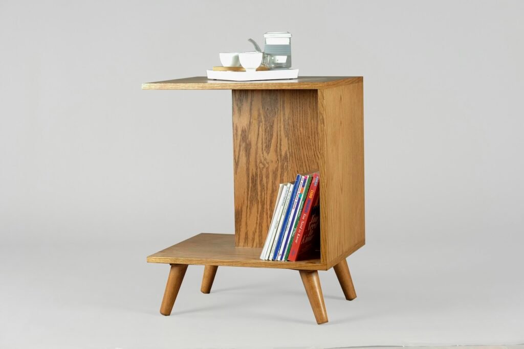 Ripple Sculptural Side Table — product visualization